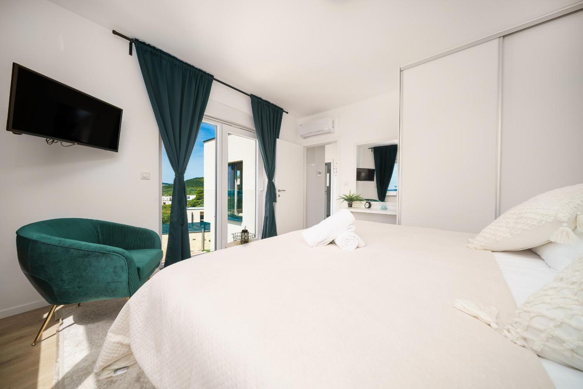 Exclusive New House W Private Pool * Vodice
