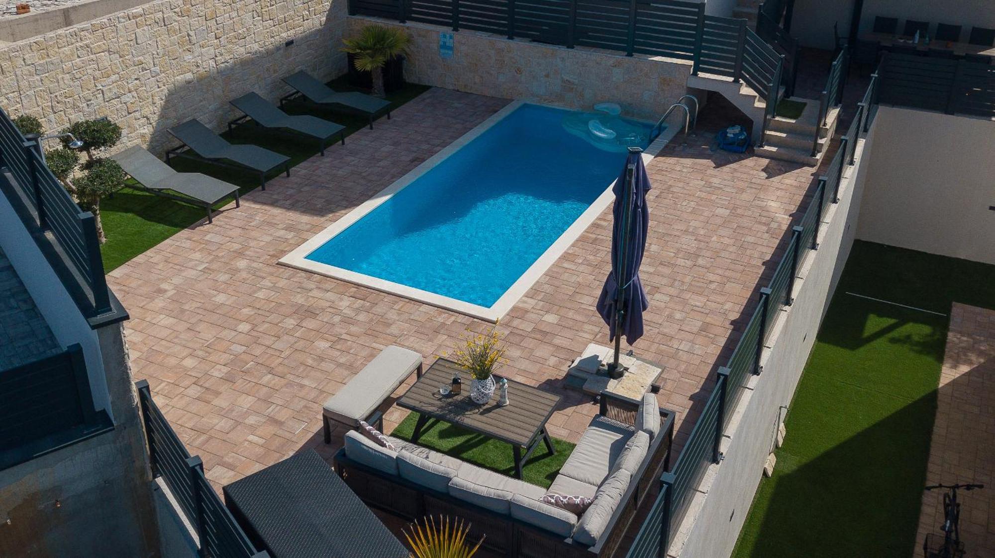 Exclusive New House W Private Pool *